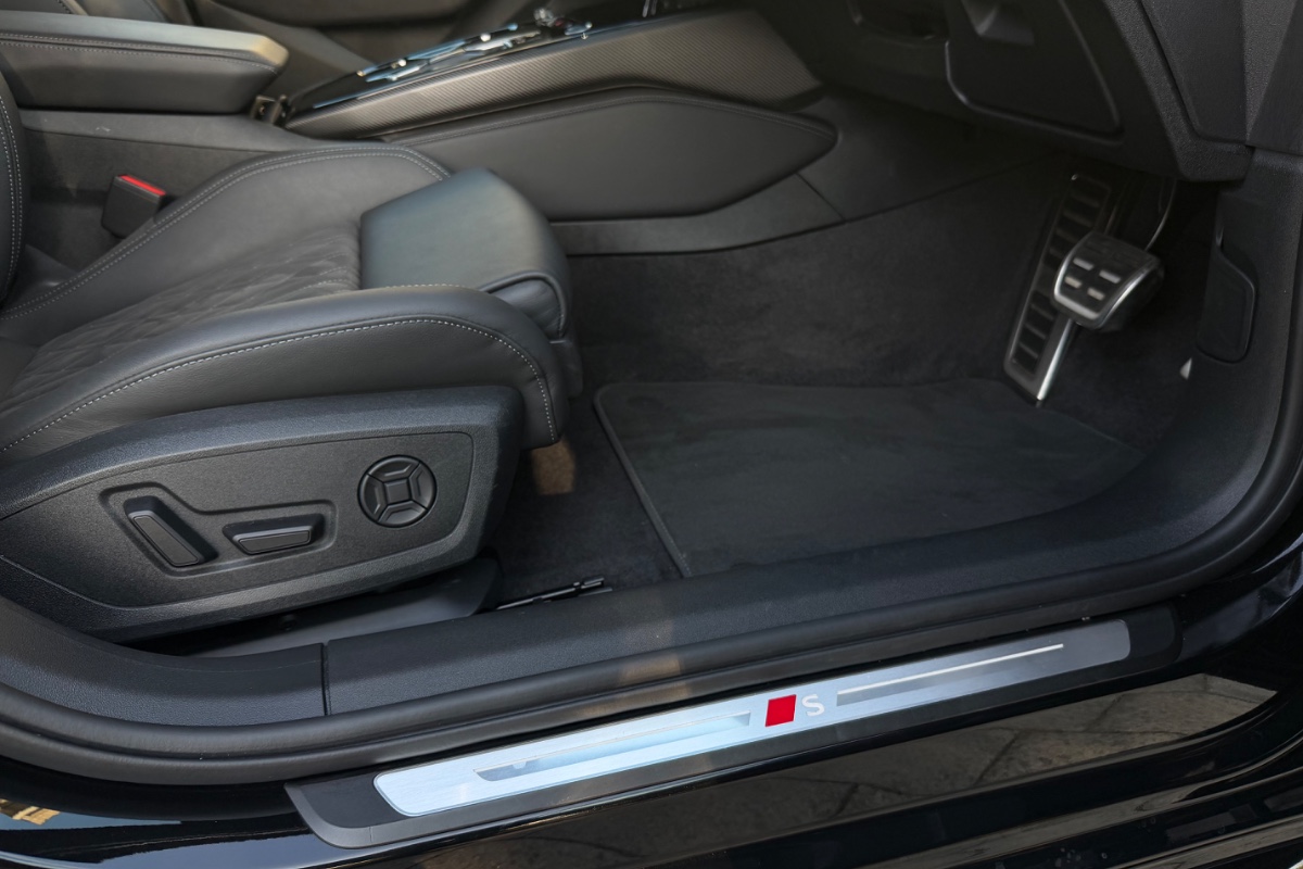Audi A5 photo 11