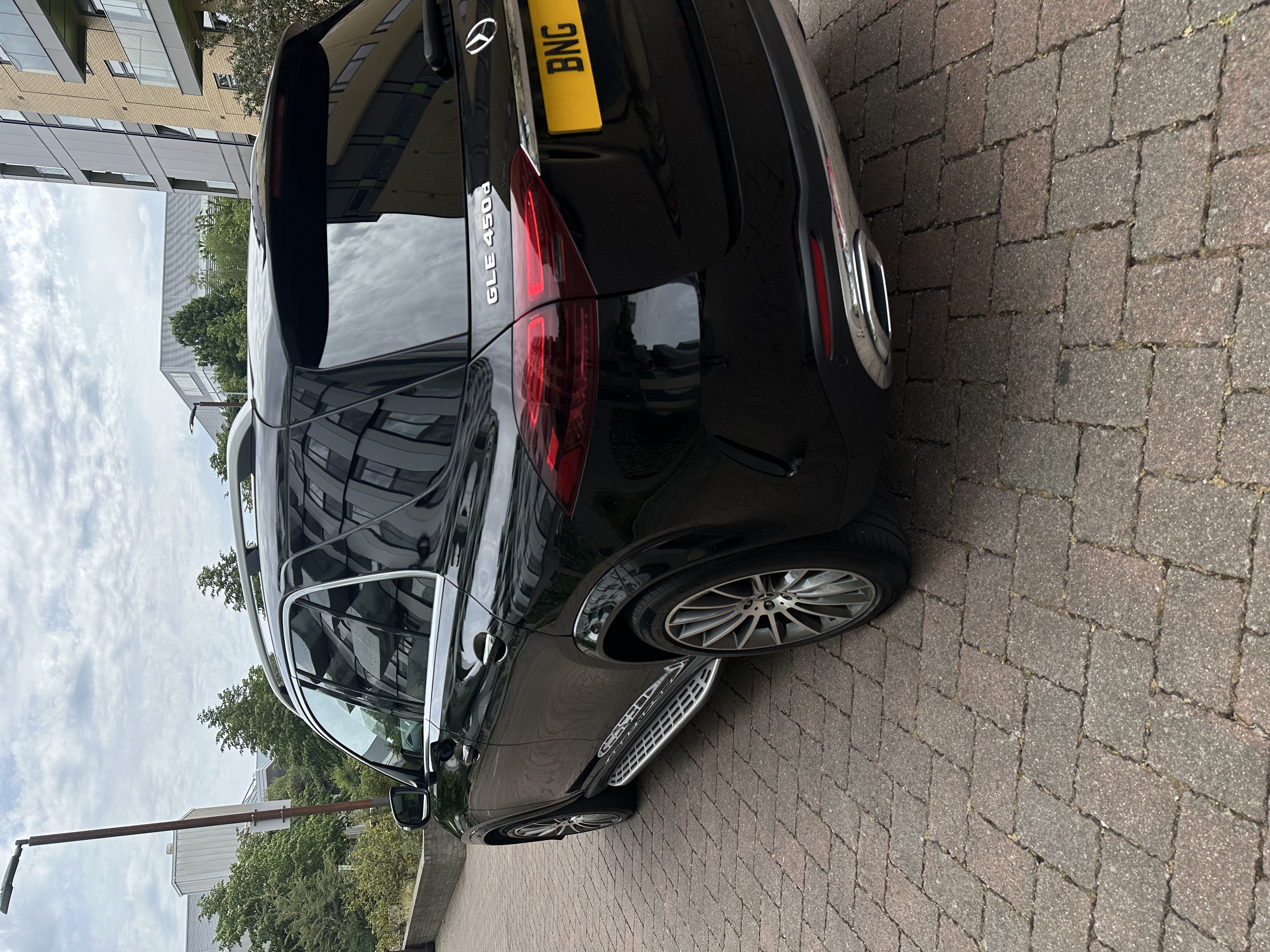 Mercedes Benz GLE 450d photo 3